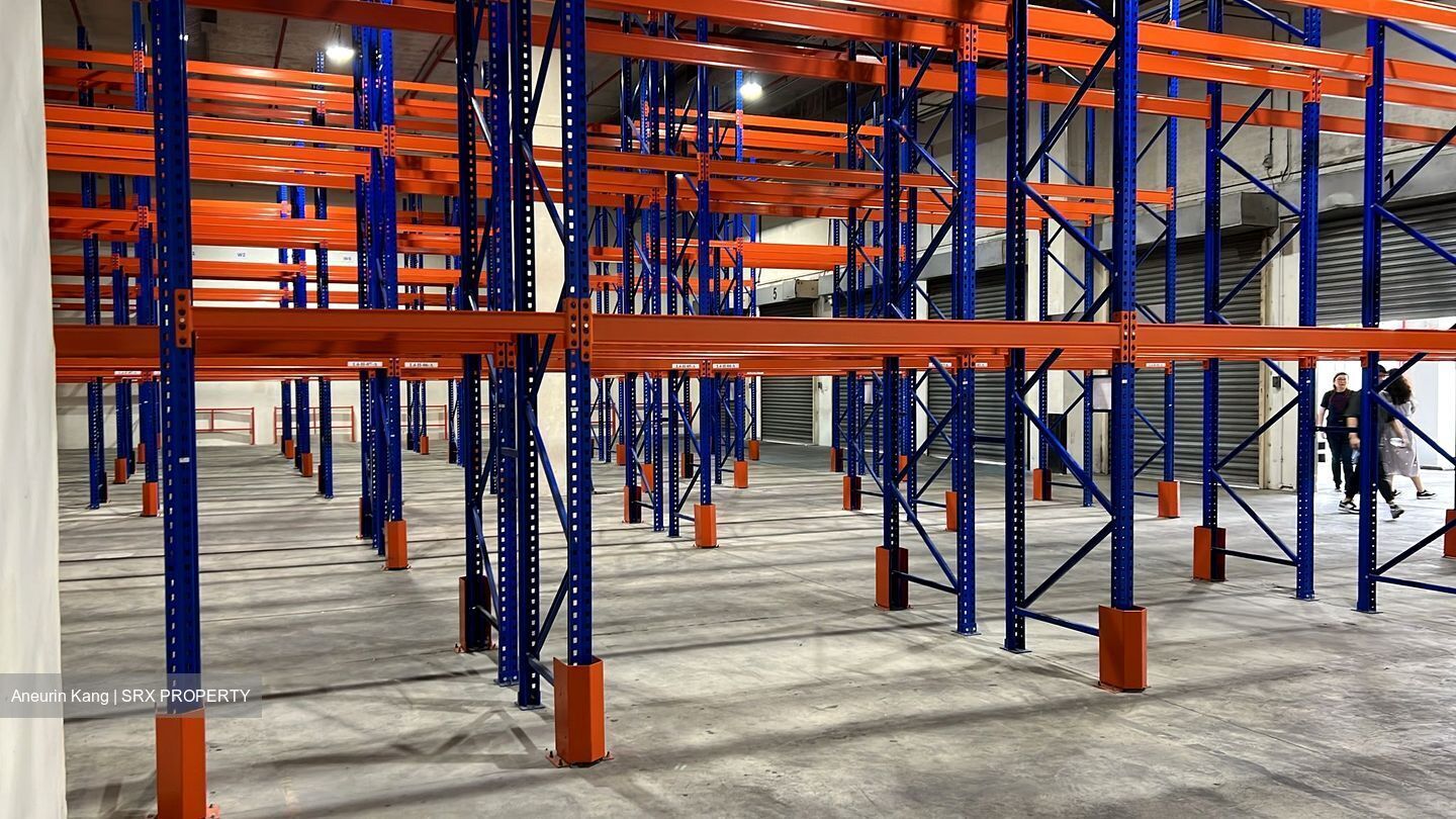 Logistech (D17), Warehouse #478503131
